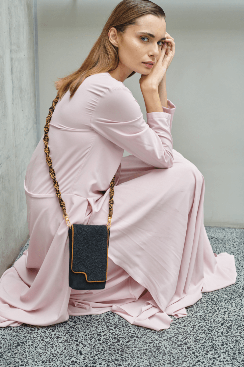 La Culture Bag (alpaca suri negra)