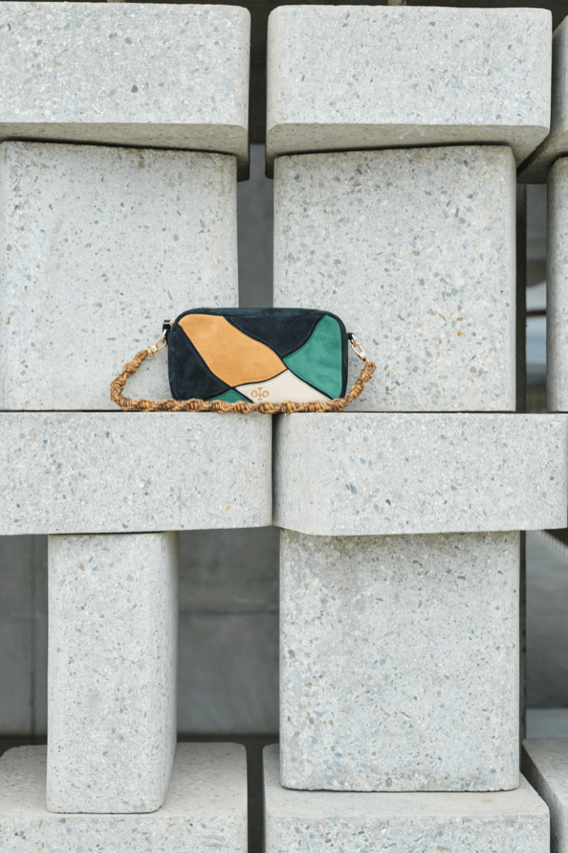 The History Bag (Black version)